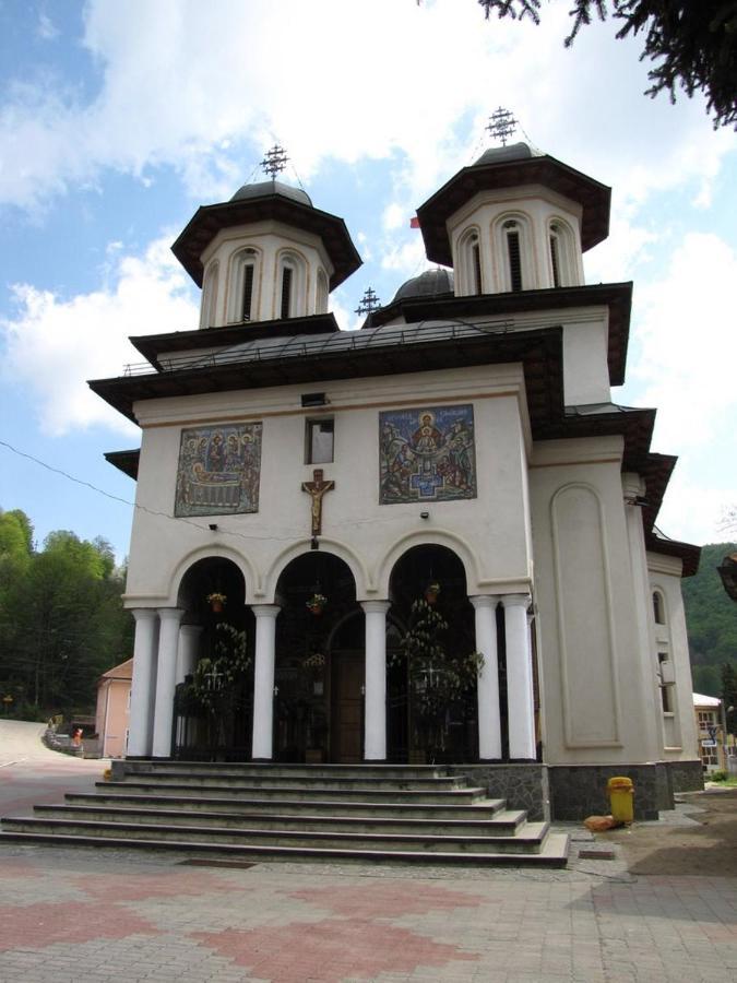 Hotel Parang Băile Olăneşti 외부 사진